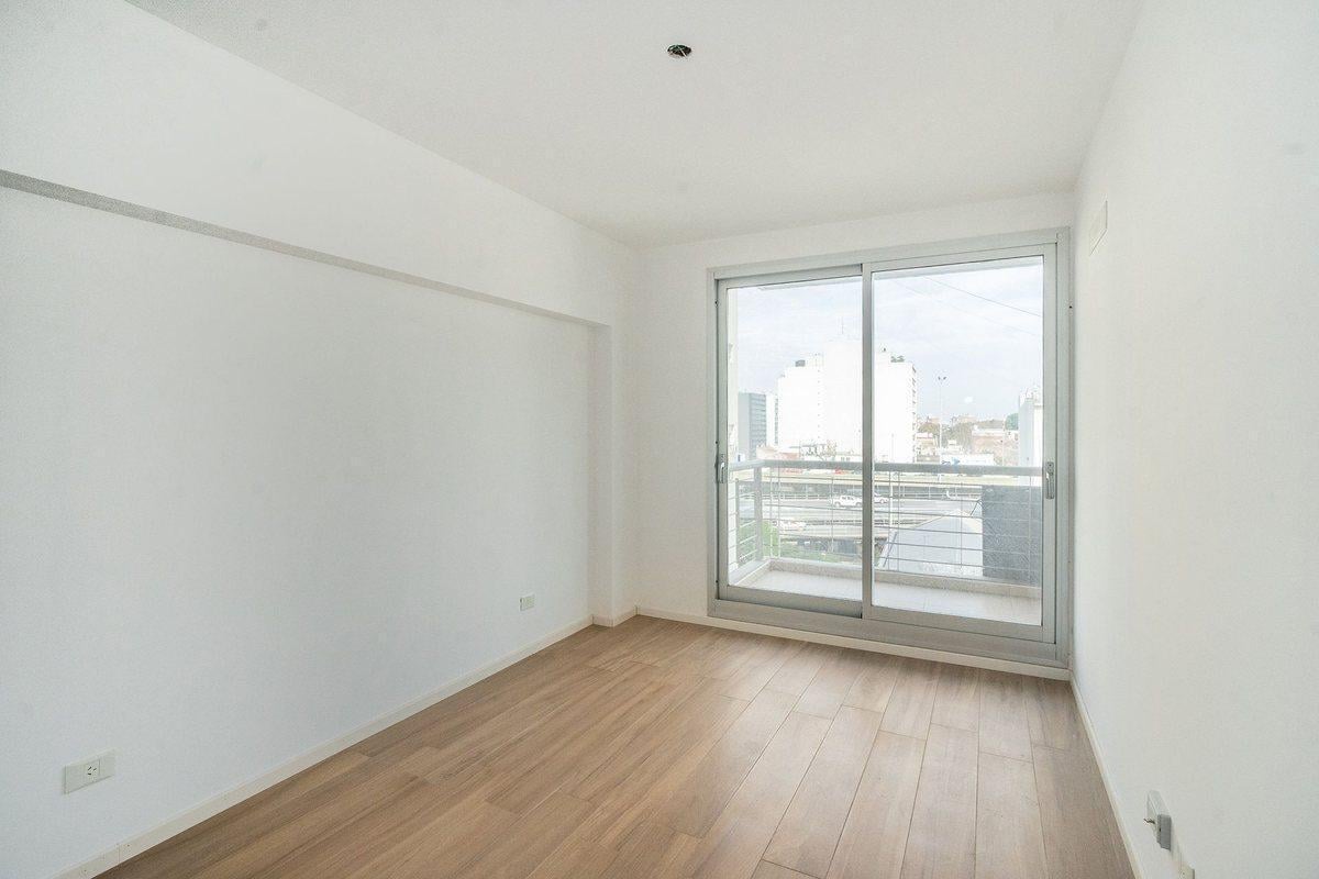 Foto de VENTA DEPARTAMENTO 3 AMBIENTES EN SUITE BALCON, imagen 2