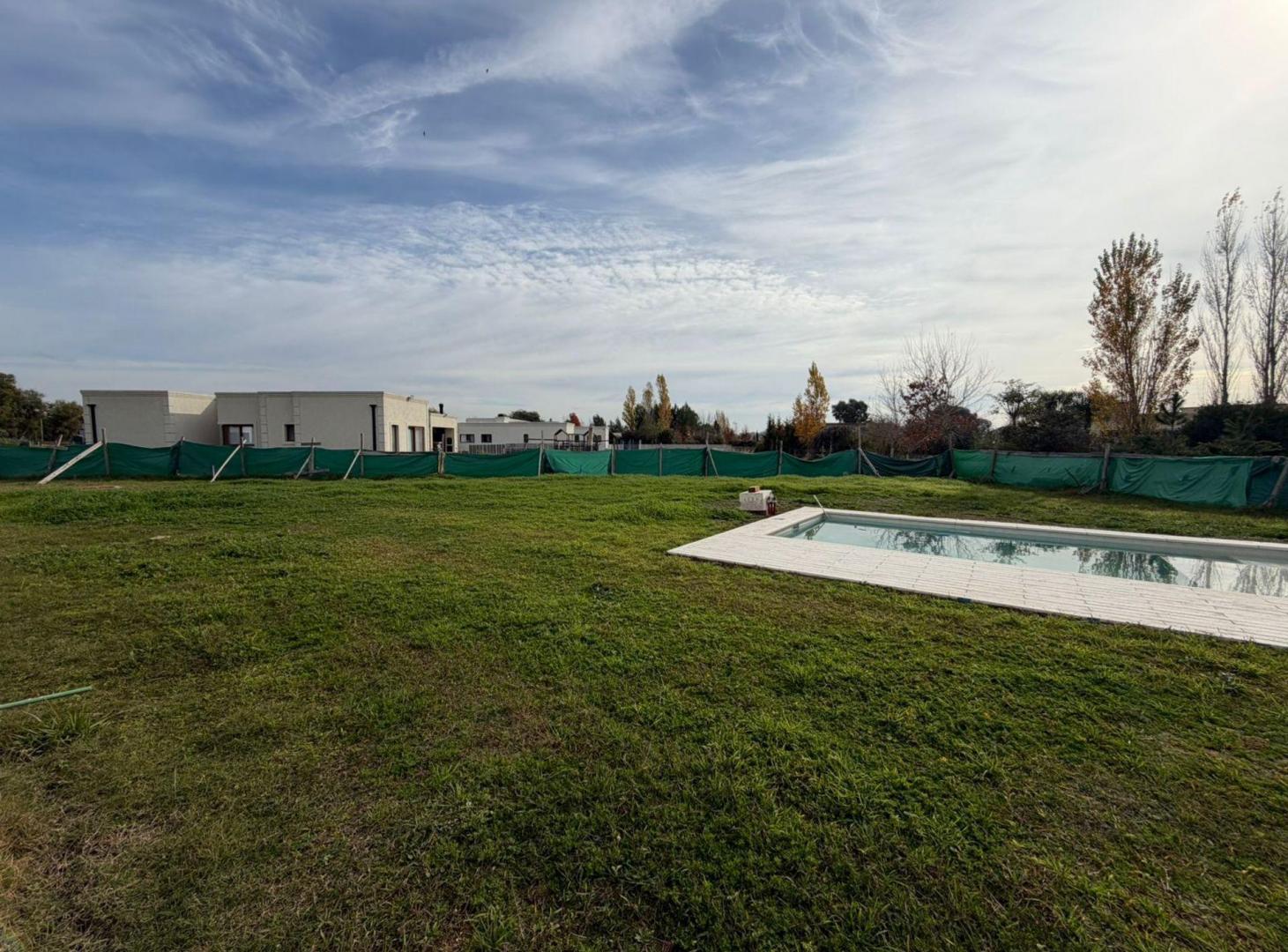 Foto de VENTA CASA A ESTRENAR COMARCAS DE LUJAN 5 AMB PISC, imagen 3
