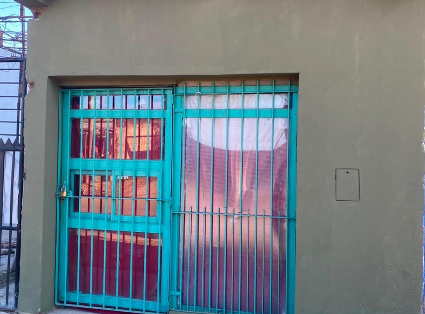 Foto de VENTA CASA A REFACCIONAR MULTIFAMILIAR GRAND BOURG, imagen 4