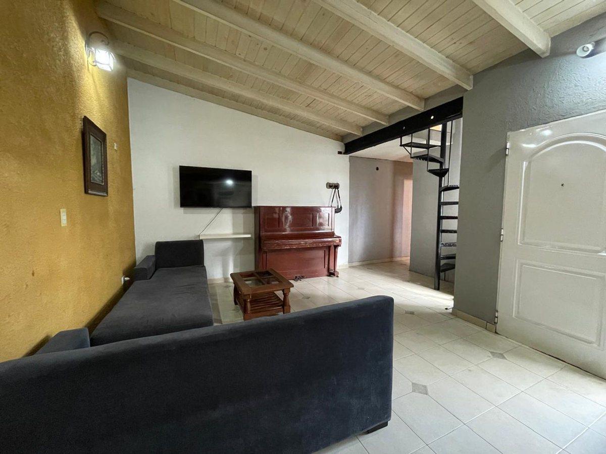 Foto de VENTA PH 4 AMBIENTES HURLINGHAM, imagen 1