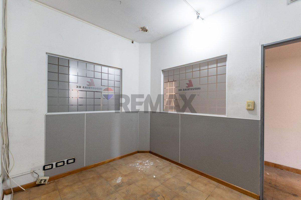Foto de Venta Galpón + PH + Local en Villa Soldati, imagen 3