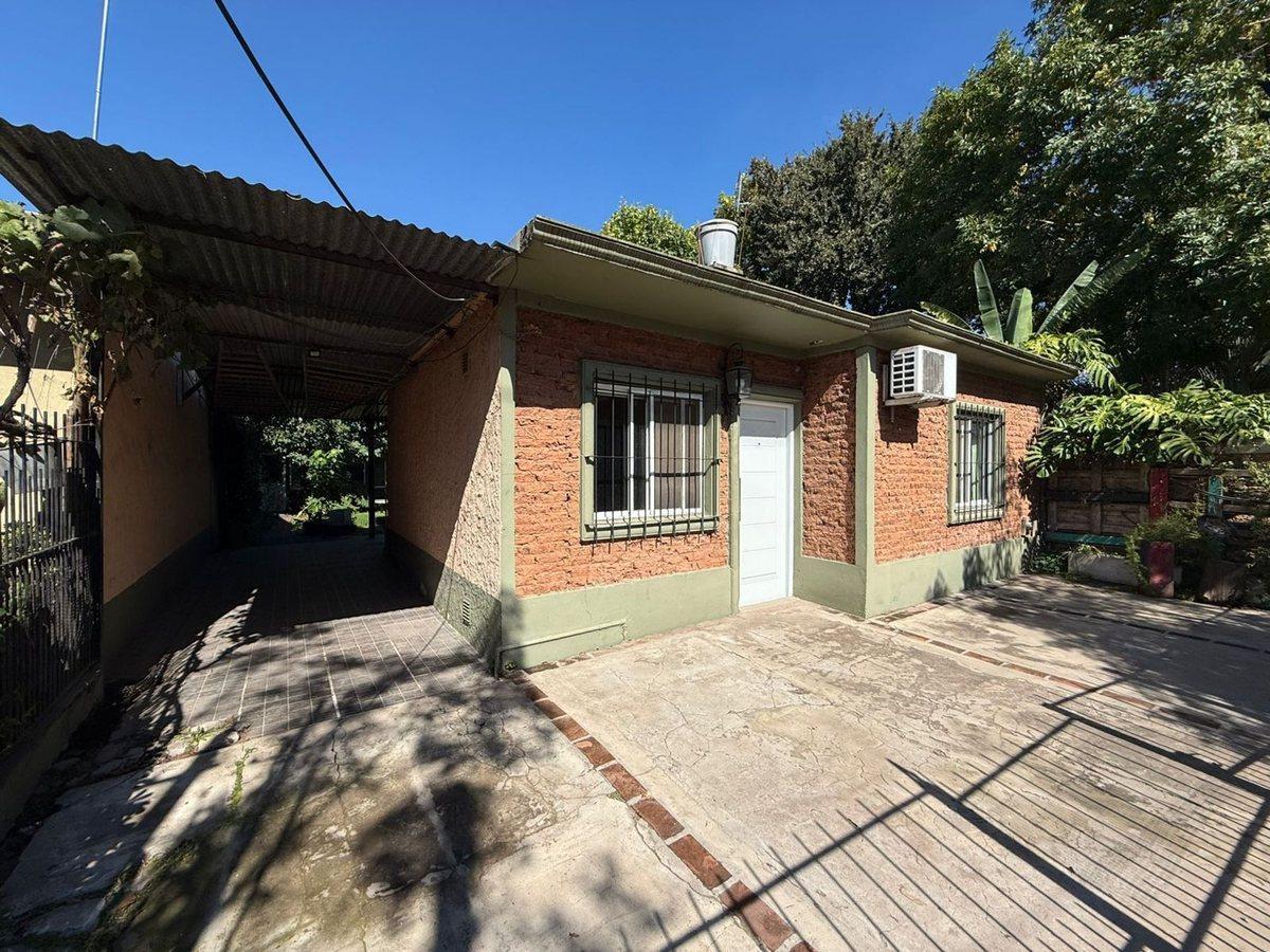 Foto de CASA 2 AMB PARQUE Y DEPARTAMENTO 2 AMB MORENO, imagen 4
