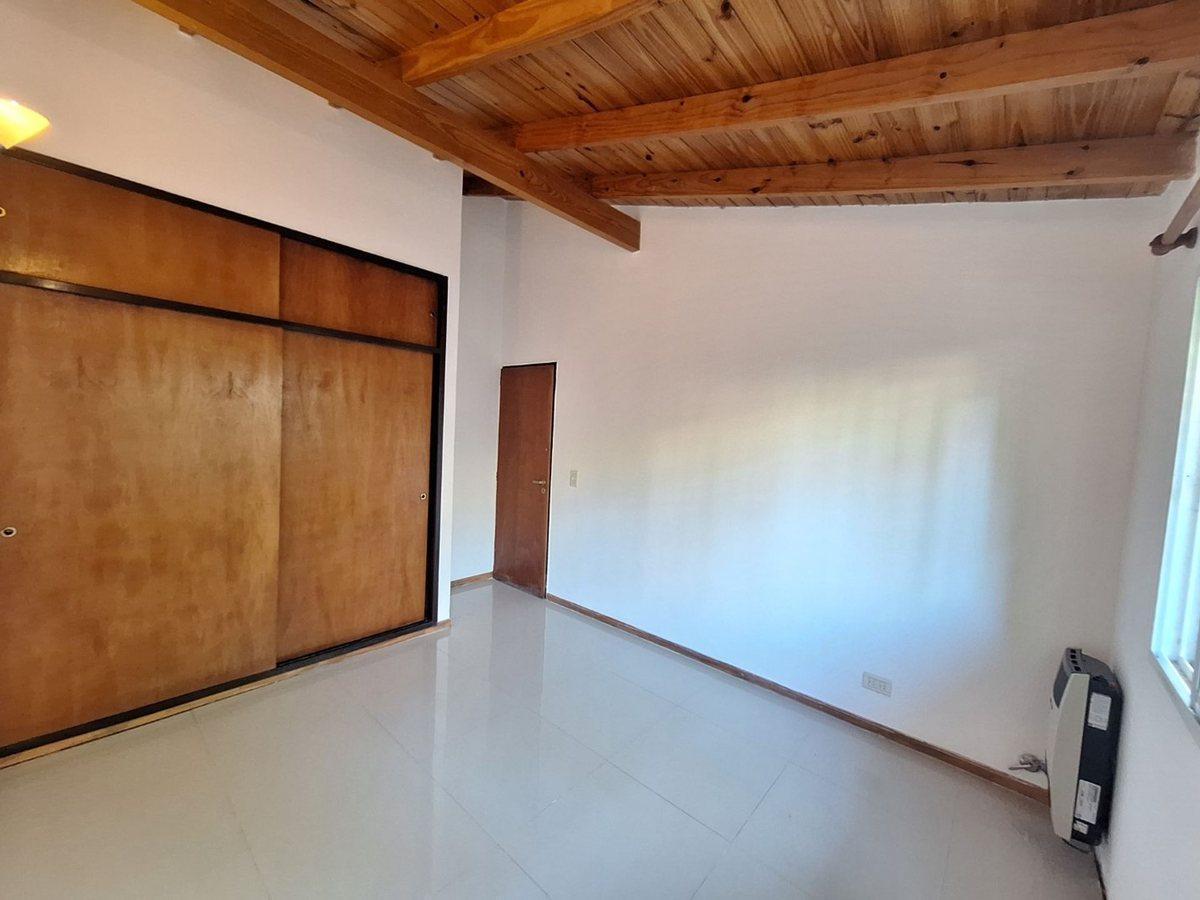Foto de CASA 3 AMBIENTES VENTA LA REJA BARRIO SEMI CERRADO, imagen 5