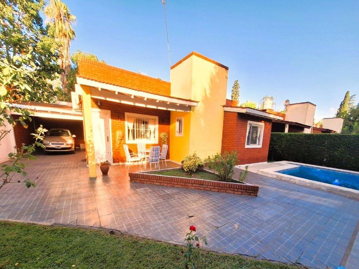 Foto de CASA 3 AMBIENTES VENTA LA REJA BARRIO SEMI CERRADO, imagen 1