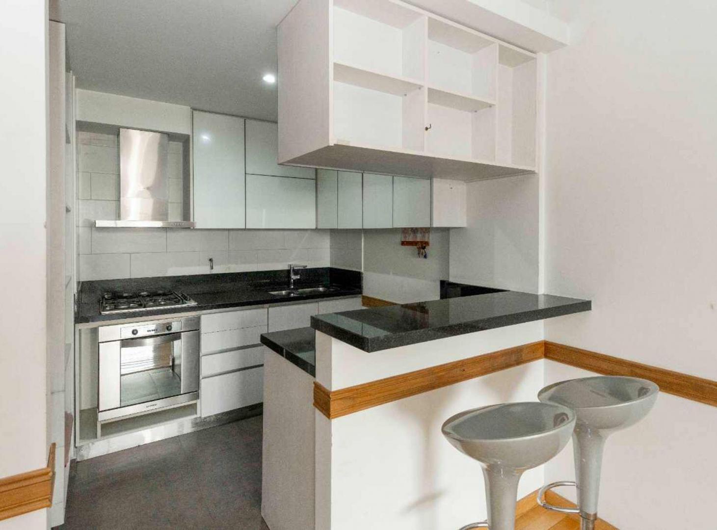 Foto de VENTA DEPARTAMENTO 3 AMBIENTES COCHERA BALCON, imagen 4