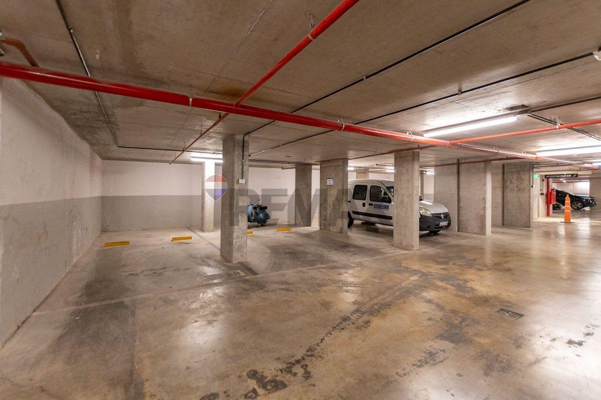 Foto de Venta Cochera OM Recoleta 30% anticipo + 24 cuotas, imagen 1