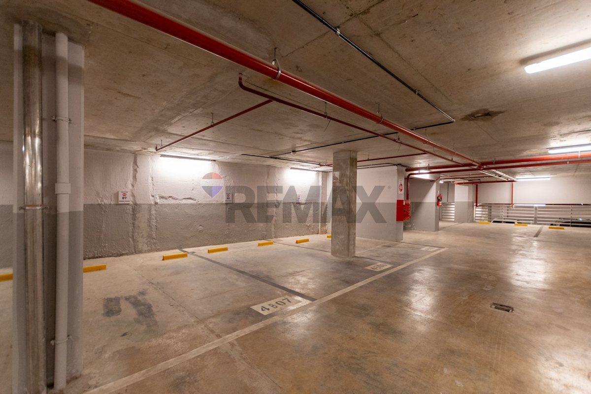 Foto de Venta Cochera OM Recoleta 40% anticipo + 24 cuotas, imagen 1