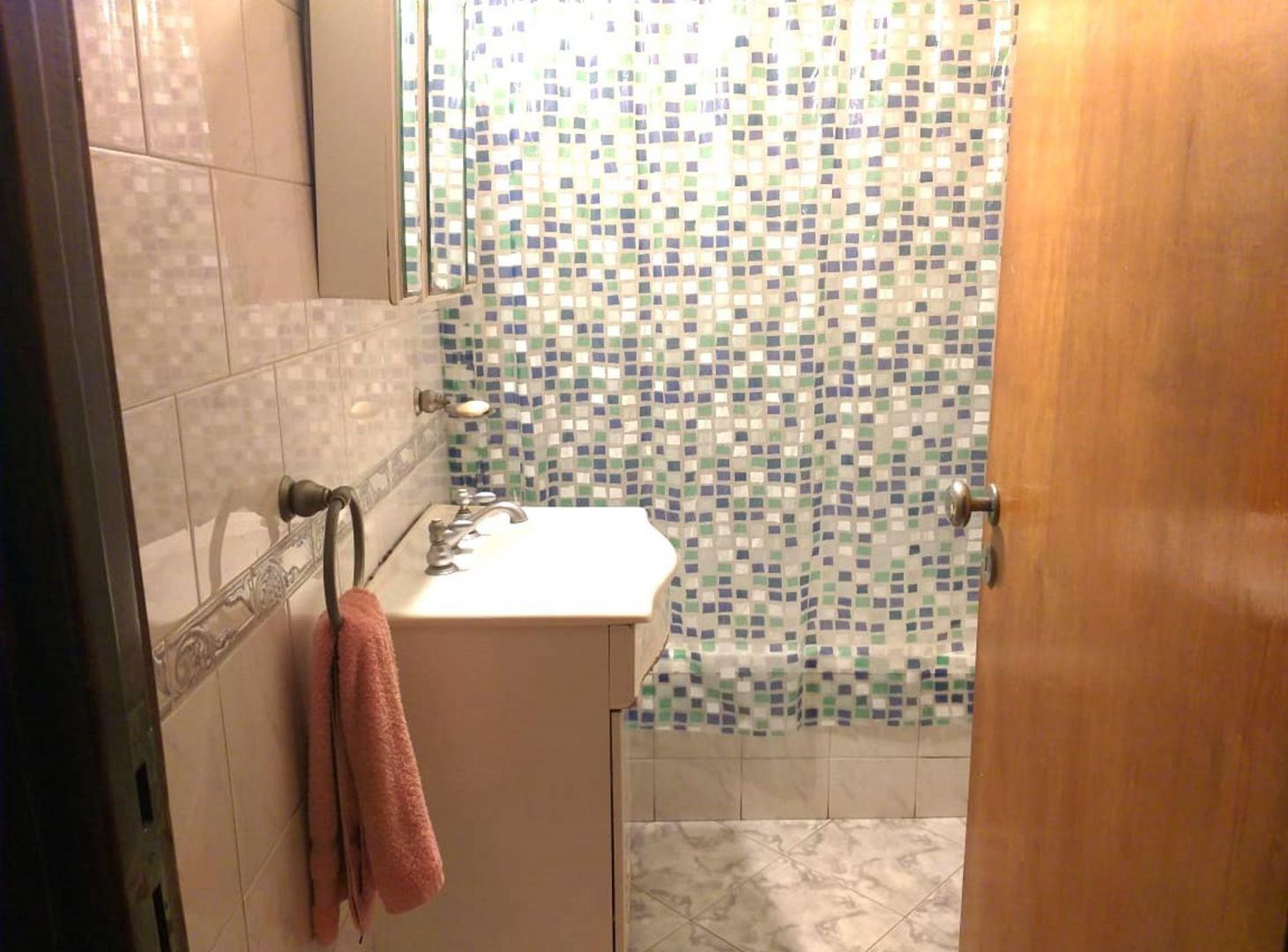 Foto de VENTA DPTO 3 AMBIENTES APTO PROF VILLA URQUIZA, imagen 1