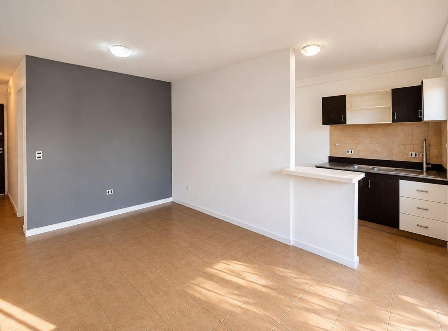 Foto de VENTA DEPARTAMENTO PILAR CENTRO, imagen 5