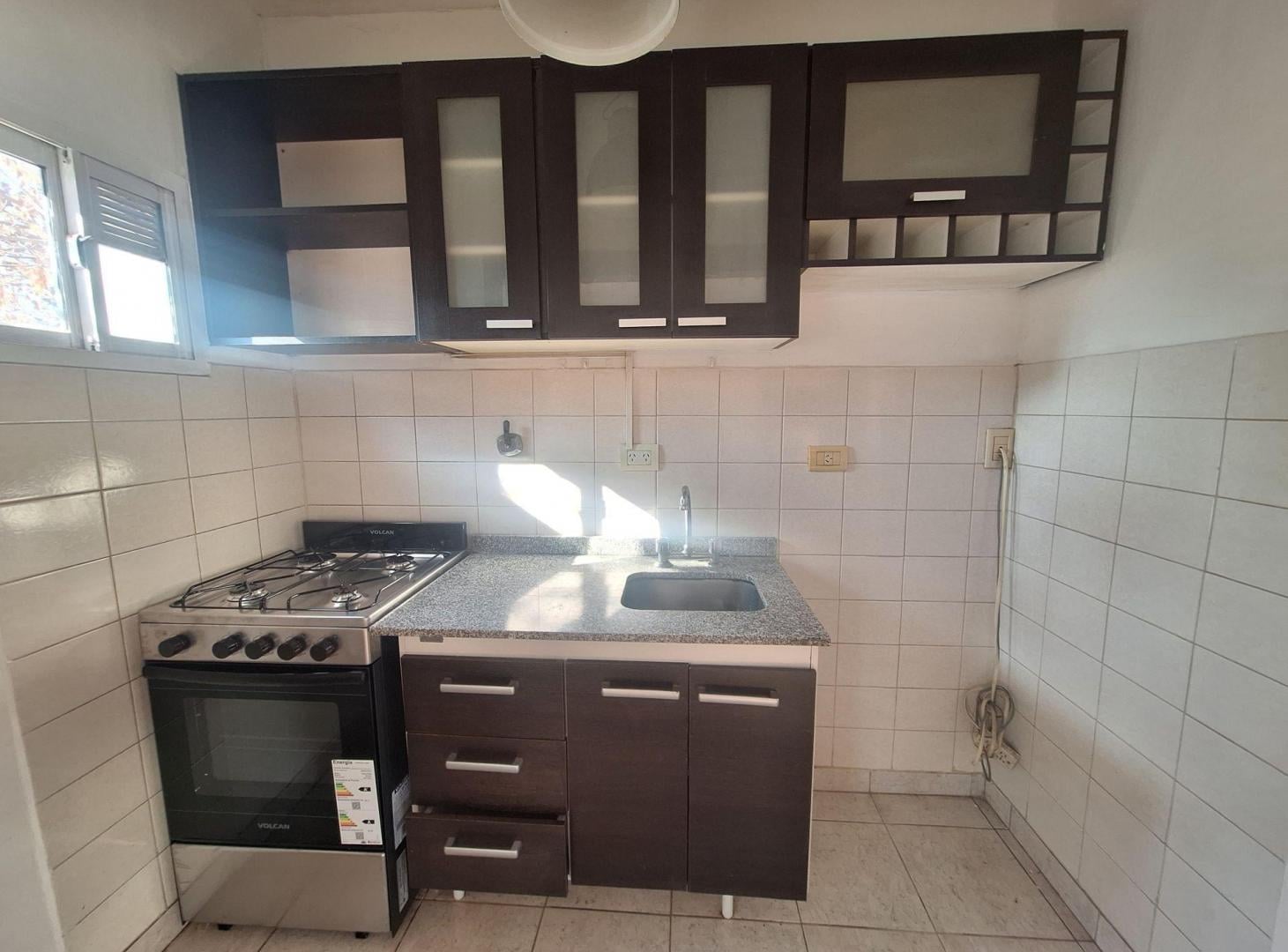 Foto de Venta PH 2 ambientes Villa Pueyrredon, imagen 2