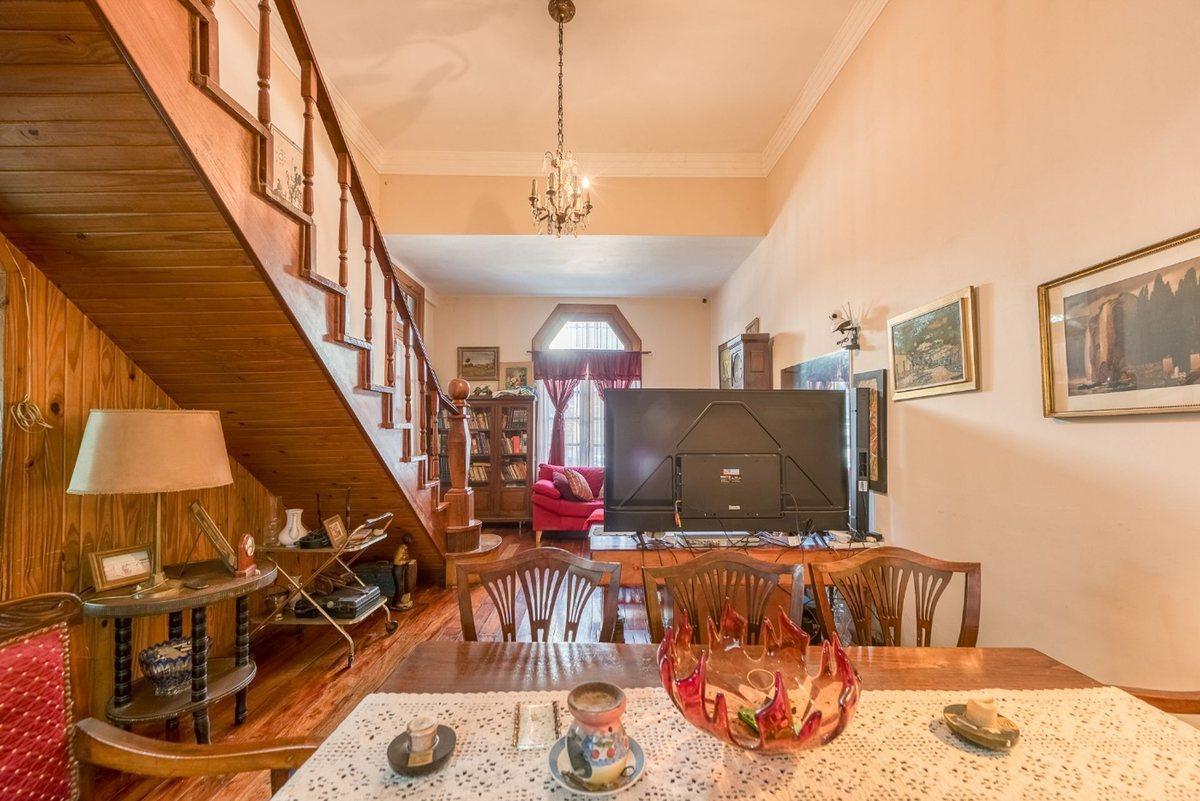 Foto de VENTA CASA 3 PISOS CENTRO DE FLORES, imagen 5