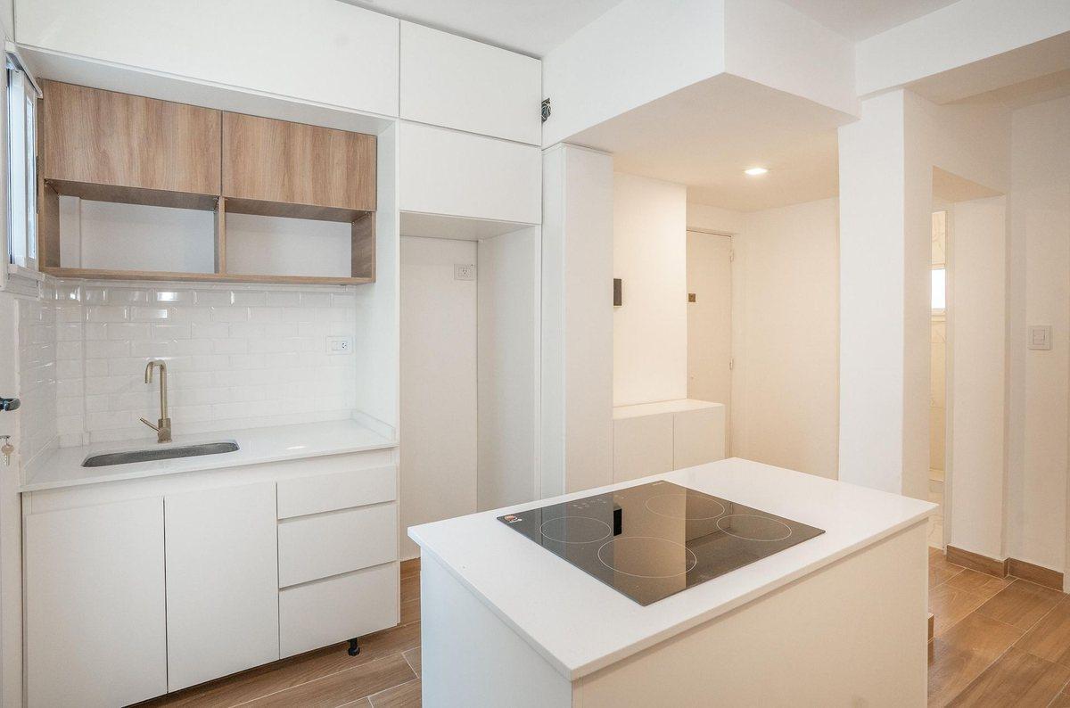 Foto de VENTA DPTO 2 AMB REFACCIONADO A NUEVO EN RECOLETA, imagen 4