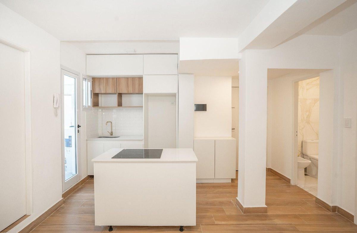 Foto de VENTA DPTO 3 AMB RECOLETA FULL RECICLADO LUMINOSO, imagen 1