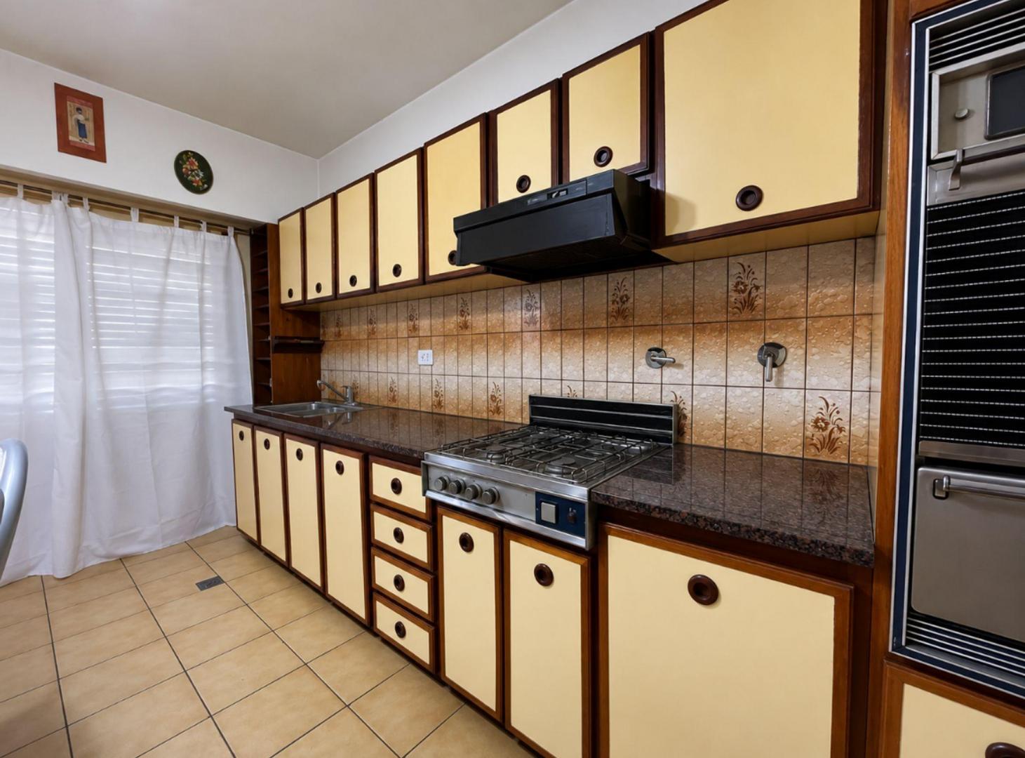 Foto de GALPÓN + CASA 5AMB POTENCIAL COMERCIAL TORCUATO, imagen 4