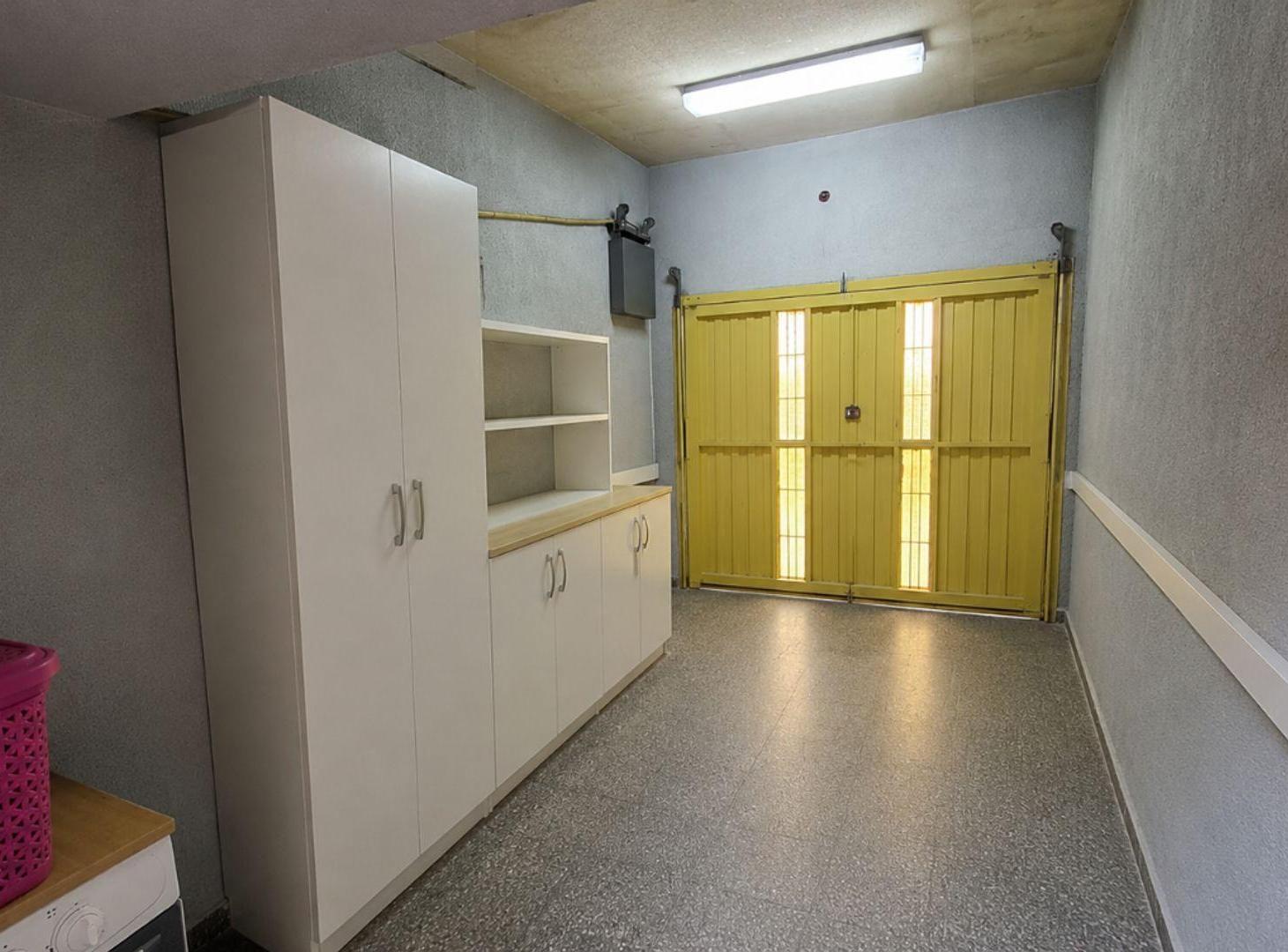 Foto de Venta Casa 3 amb con patio y cochera en Villa Real, imagen 1