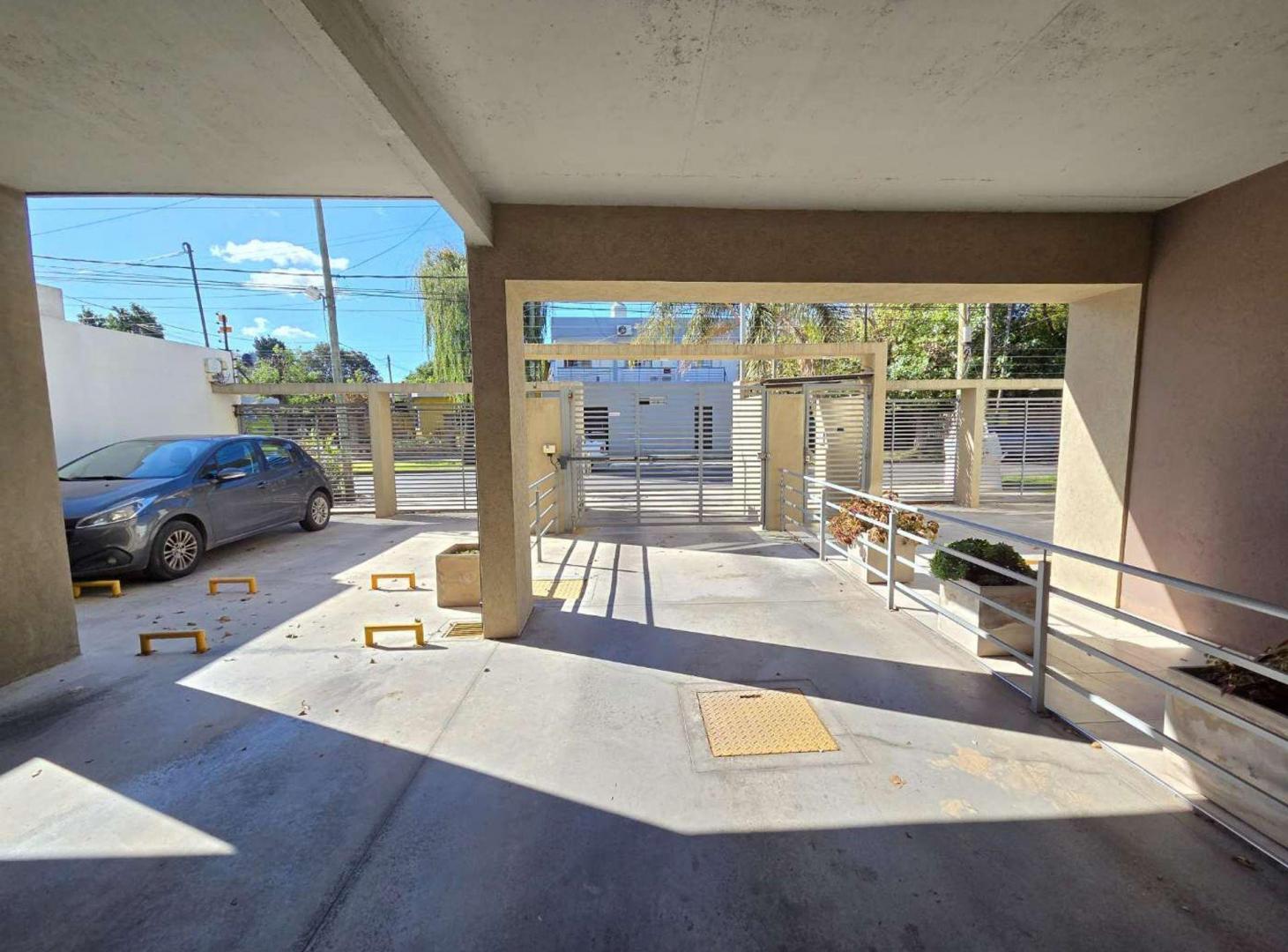 Foto de VENTA DEPARTAMENTO 2 AMBIENTES ITUZAINGÓ, imagen 5