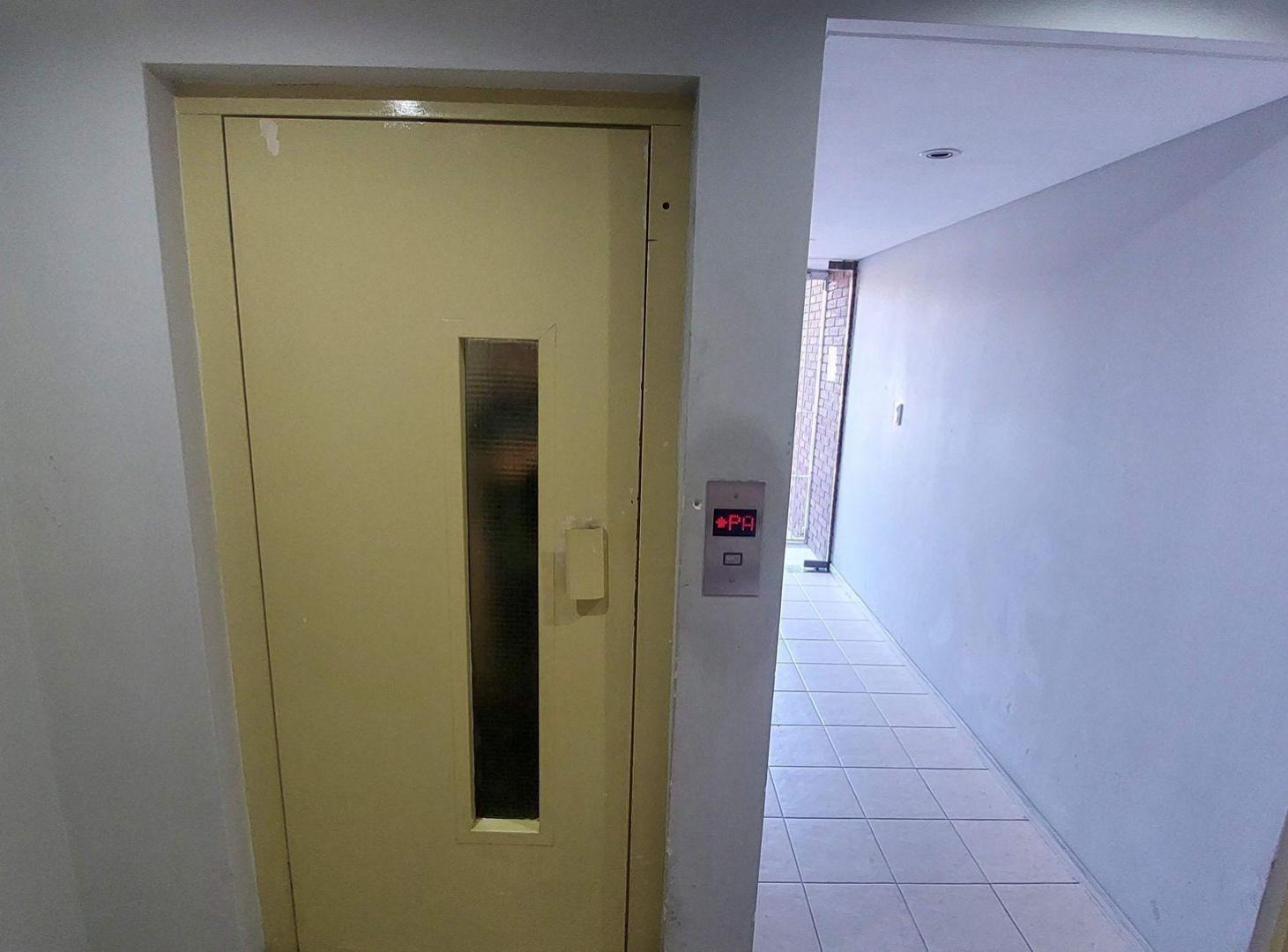 Foto de VENTA DEPARTAMENTO DOS AMBIENTES CON BALCON FRENTE, imagen 3