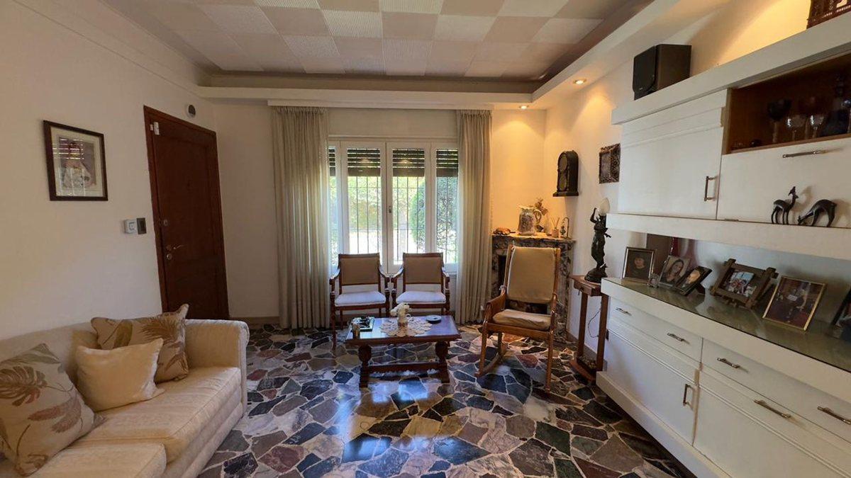 Foto de VENTA CASA 4 AMBIENTES HURLINGHAM, imagen 3