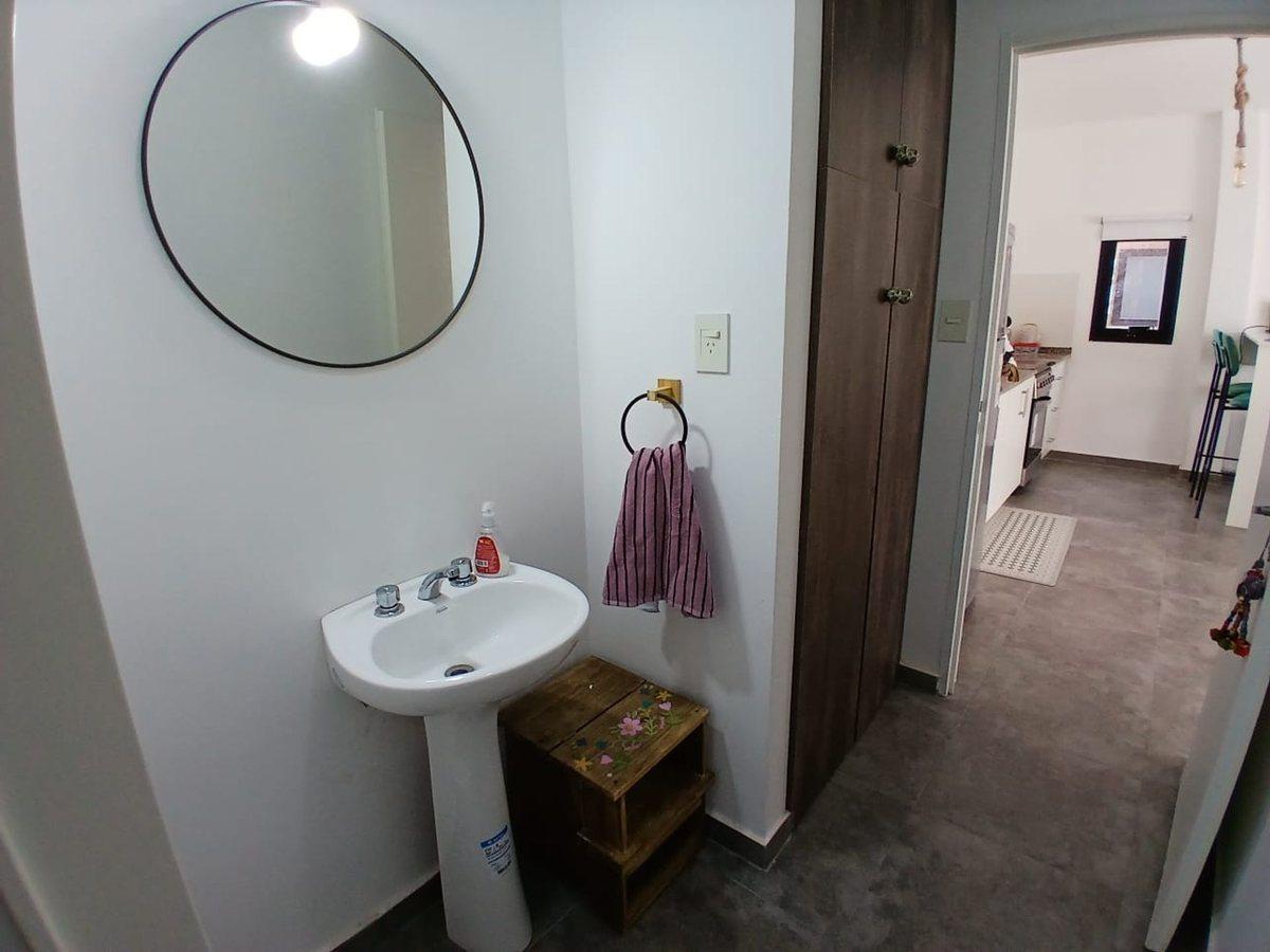 Foto de VENTA DPTO 2 AMBIENTES TERRAZA COCHERA BELLA VISTA, imagen 3