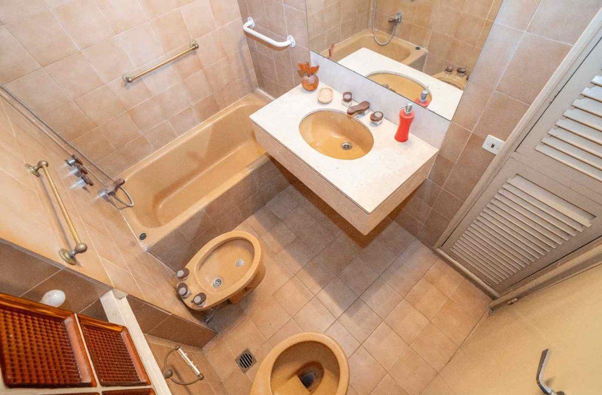 Foto de VENTA DEPARTAMENTO 4 AMBIENTES BALCON BARRIO NORTE, imagen 1