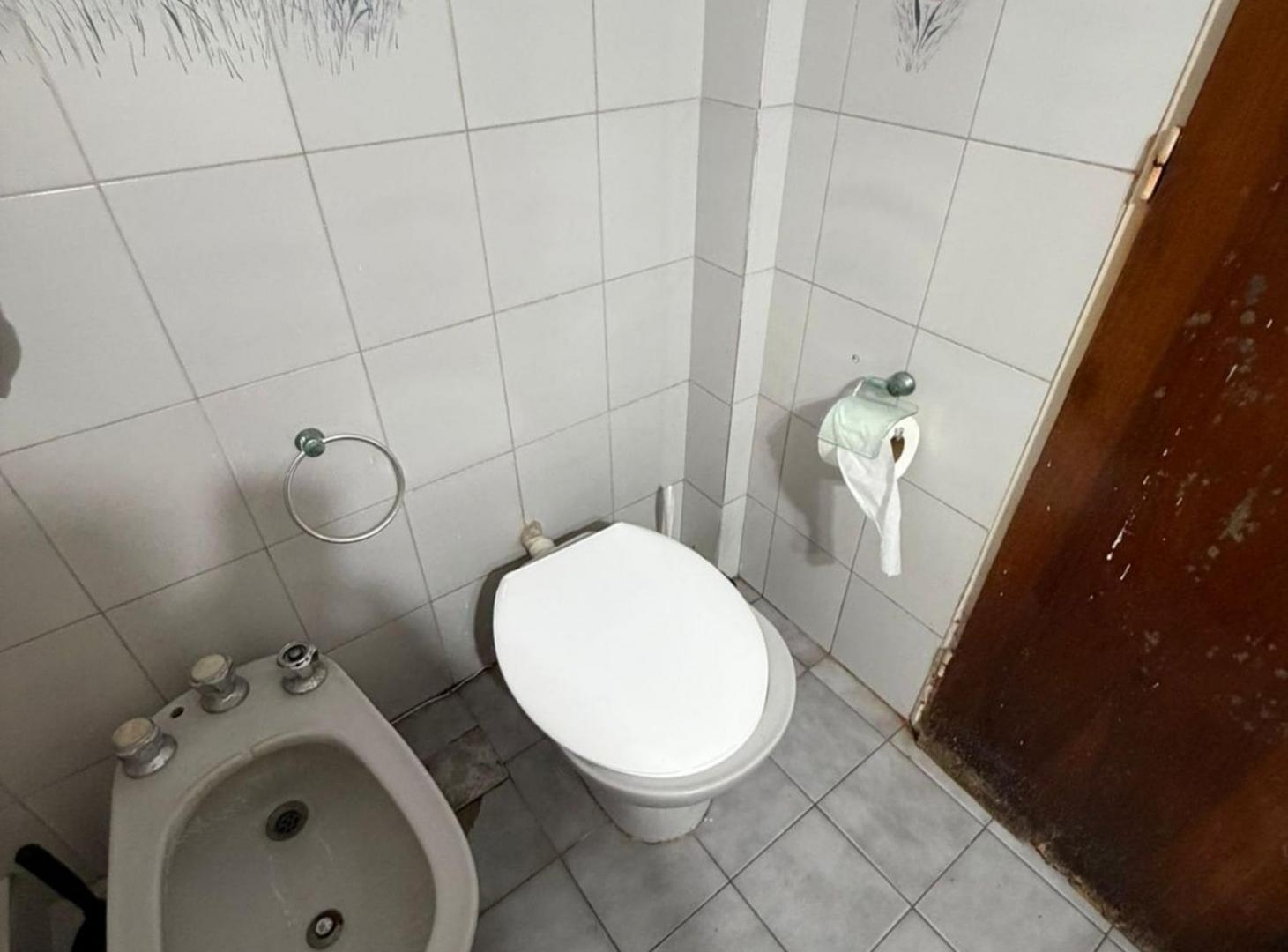 Foto de VENTA CASA 3AMB COCHERA APTO CREDITO ITUZAINGO SUR, imagen 5