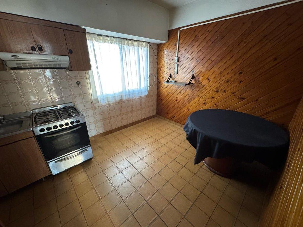 Foto de VENTA VILLA BALLESTER 3 AMB COCHERA APTO CREDITO, imagen 2