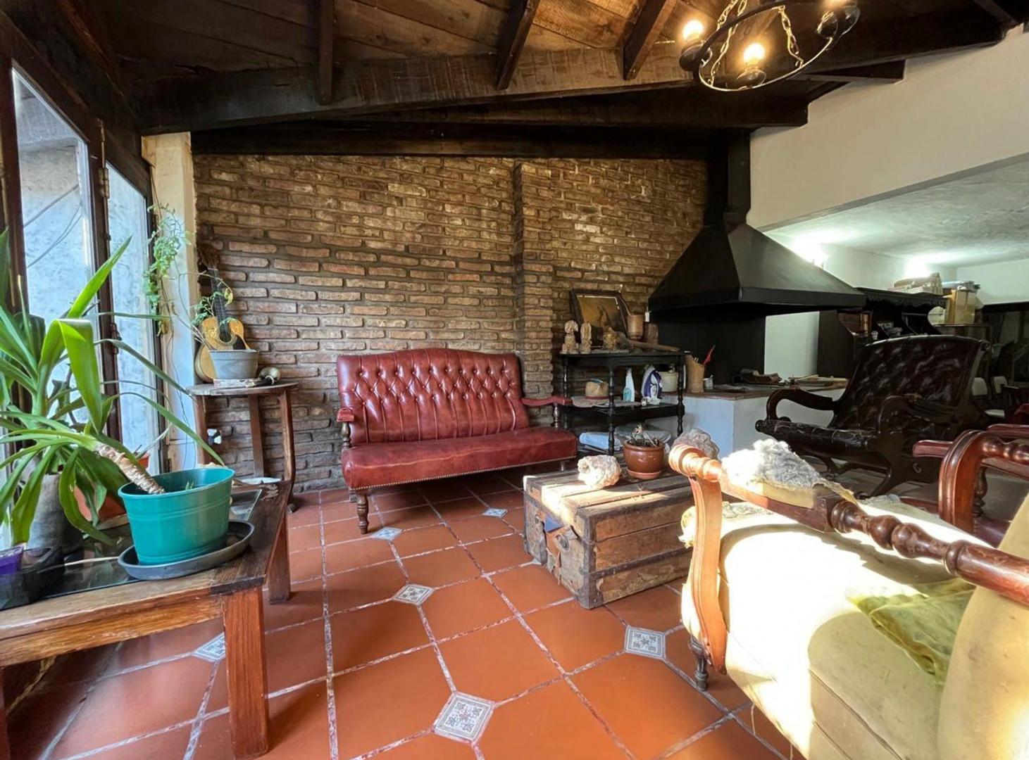 Foto de VENTA CASA 4AMB+DPTO 2 AMB WILLIAM MORRIS, imagen 3