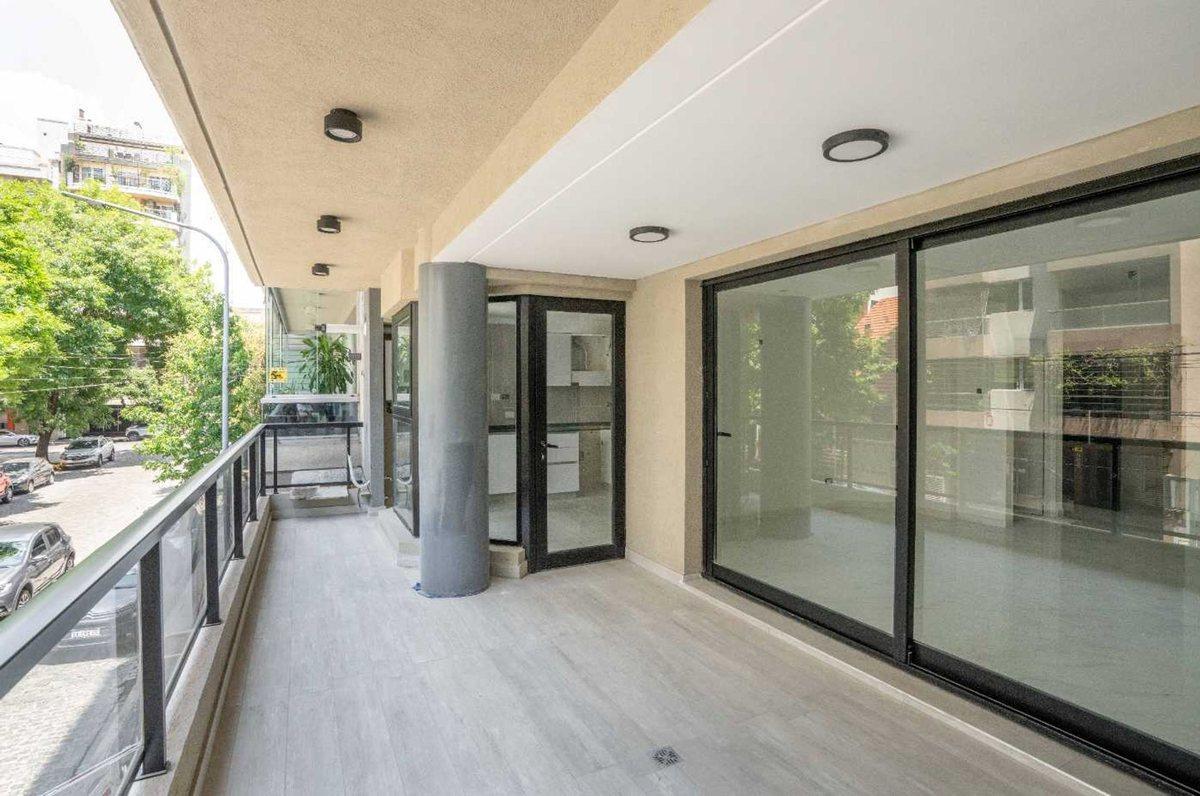 Foto de PISO 4 AMBIENTES A ESTRENAR CON 2 COCHERAS, imagen 2