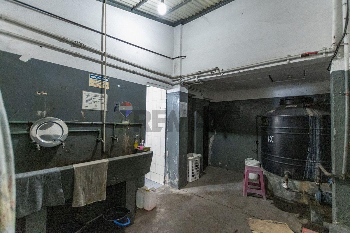 Foto de Venta Galpón + PH + Local en Villa Soldati, imagen 1