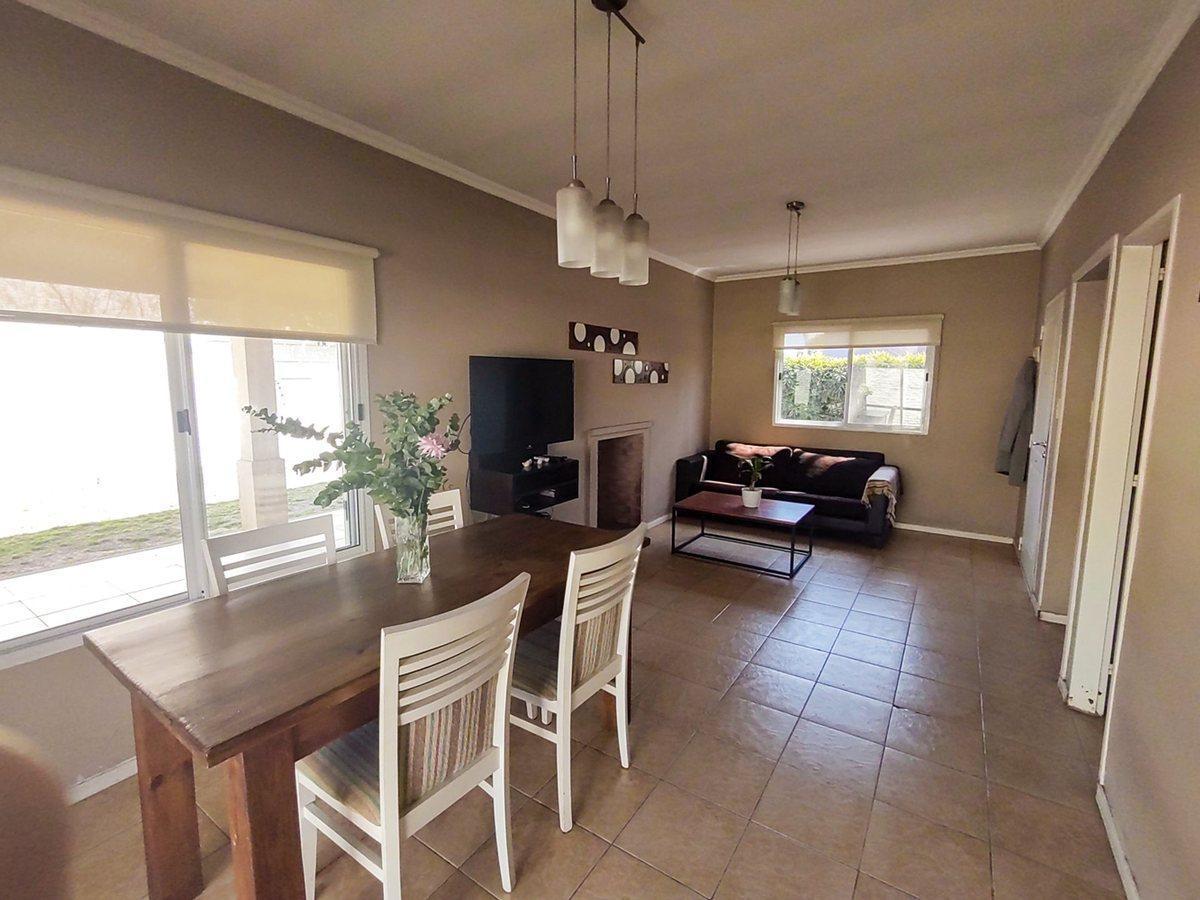 Foto de VENTA CASA 4 AMBIENTES CON JARDÍN PILAR MONTECARLO, imagen 1