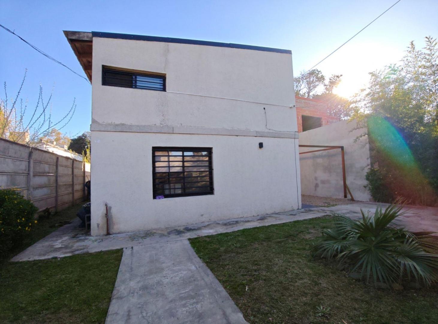 Foto de VENTA CASA 4 AMB. DEL VISO PILAR PILETA, imagen 2