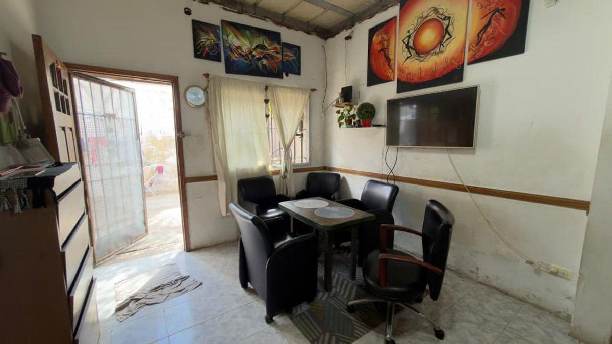Foto de VENTA CASA 5 AMBIENTES EN SAN MIGUEL, imagen 4