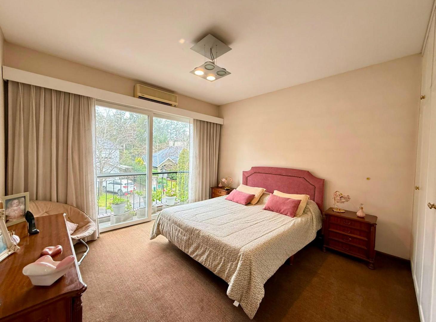 Foto de VENTA CASA 6 AMB HARAS PILAR CABALLERIZA. PERMUTA, imagen 5