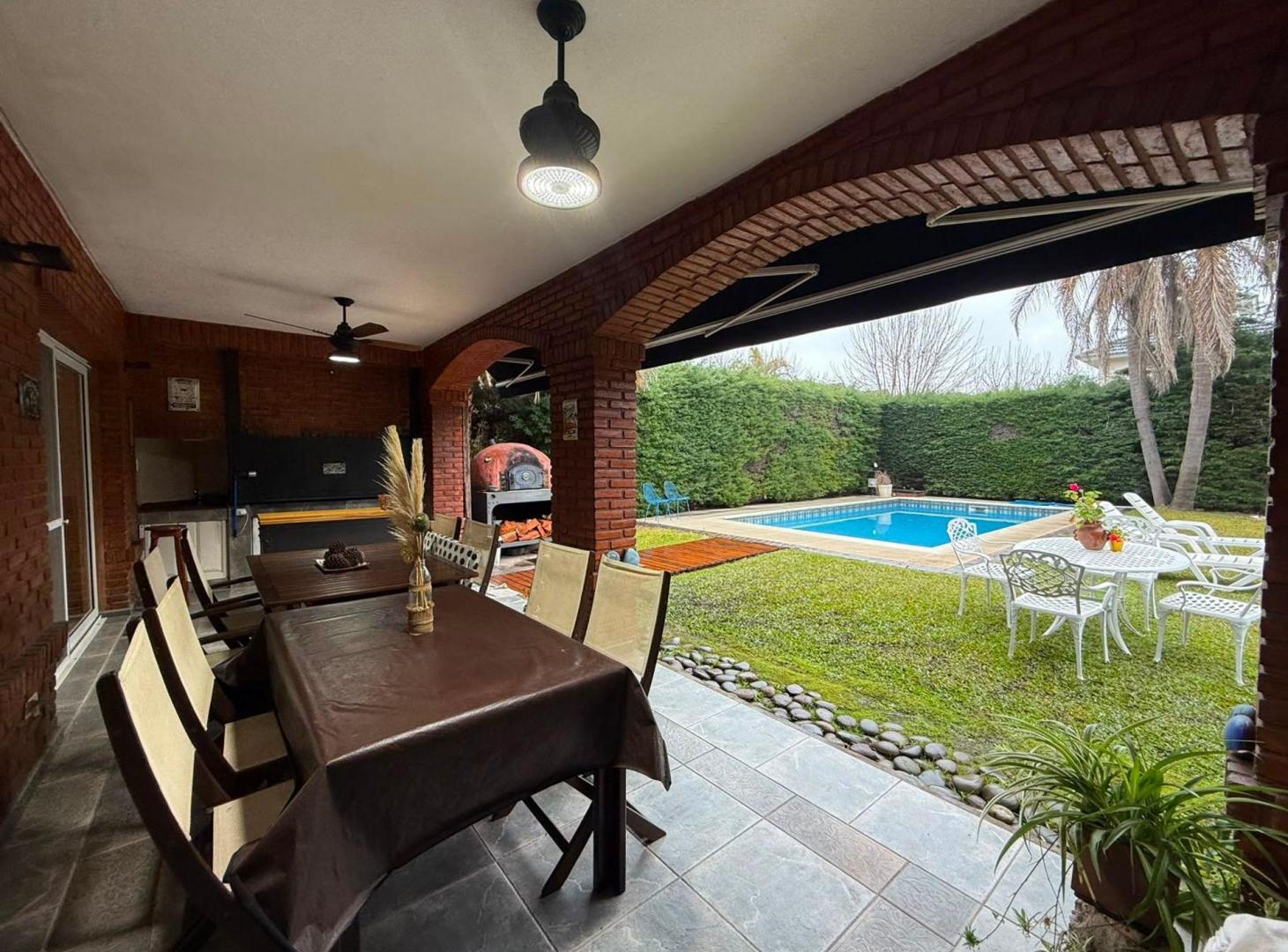 Foto de VENTA CASA 6 AMB HARAS PILAR CABALLERIZA. PERMUTA, imagen 3
