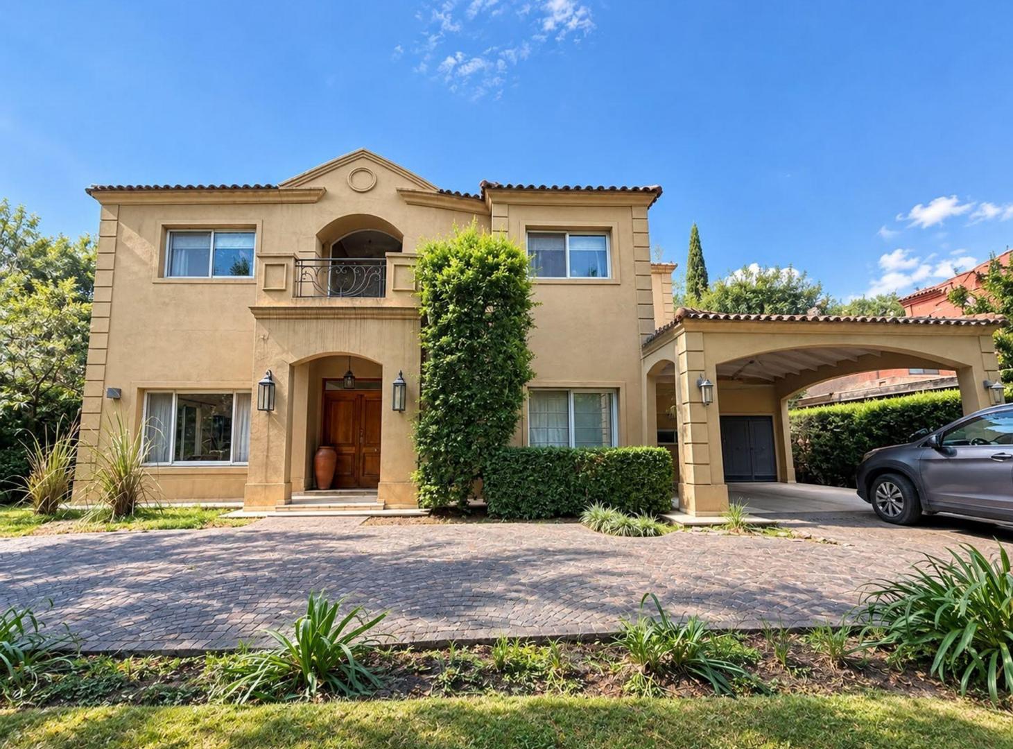 Foto de Casa en venta en Los Berros Bella Vista, imagen 2