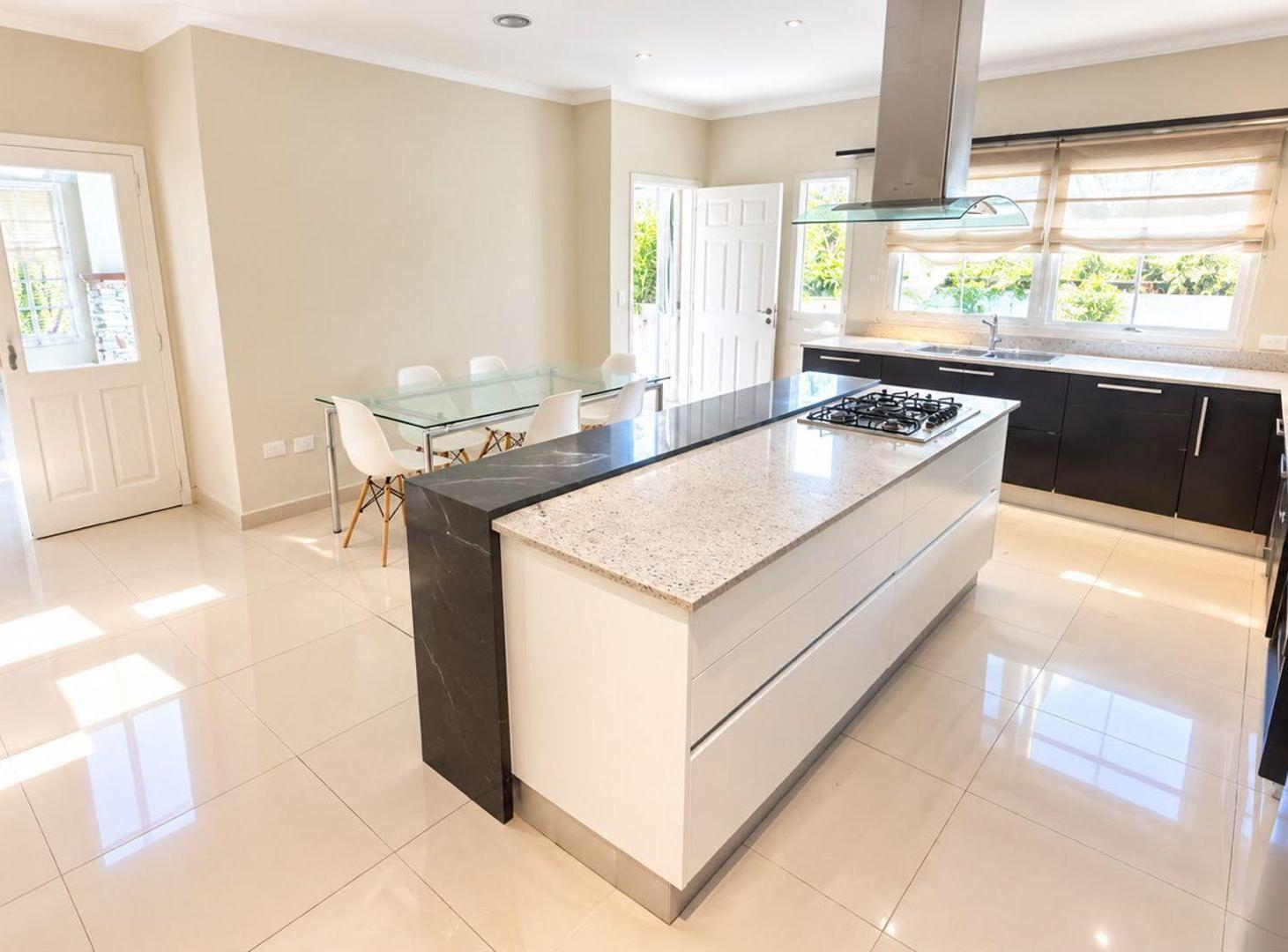 Foto de Casa en venta en Los Berros Bella Vista, imagen 4