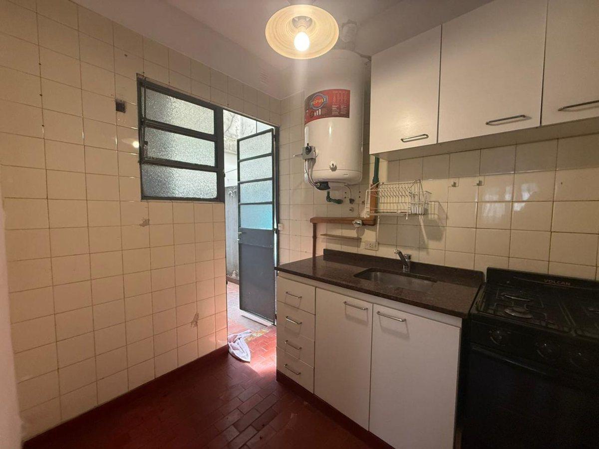 Foto de VENTA DEPARTAMENTO 2 AMB+PATIO VILLA BALLESTER, imagen 3