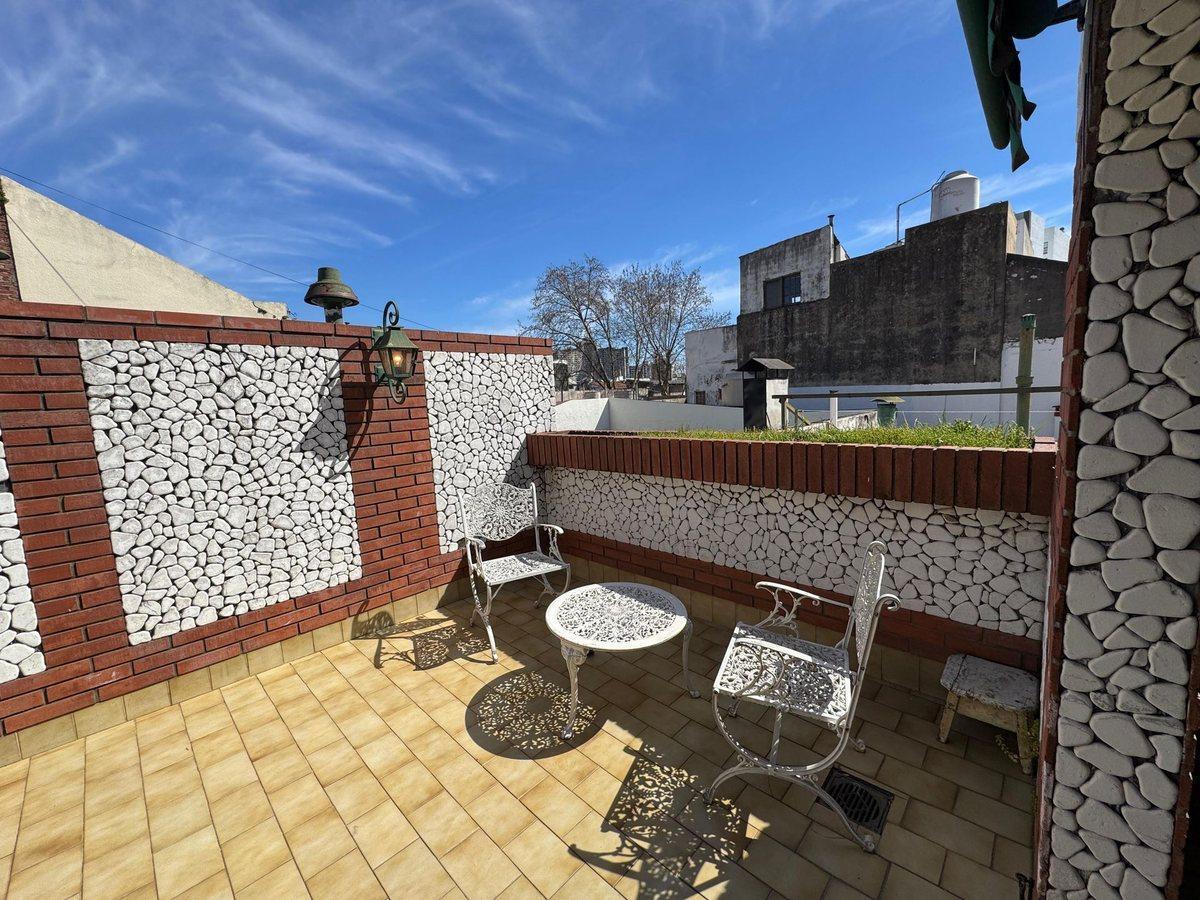 Foto de PH 3 AMB VENTA ASCENSOR BALCON PATIO AVELLANEDA, imagen 1