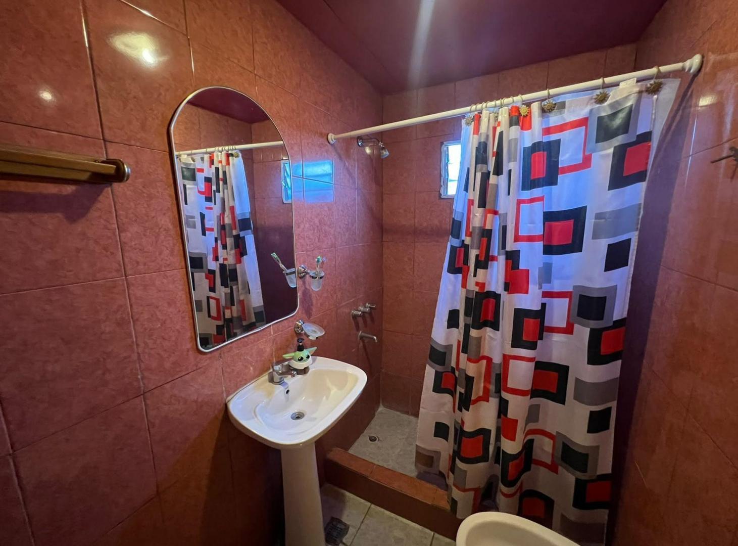 Foto de VENTA CASA 3 AMB CON COCHERA Y JARDÍN EN MORENO, imagen 2