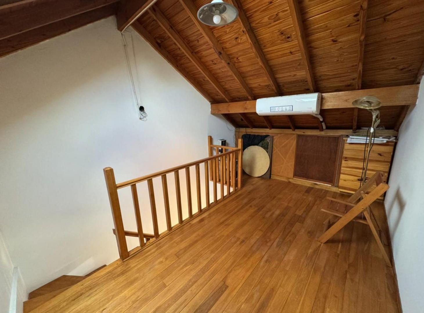 Foto de PH TRIPLEX 4 AMBIENTES VENTA MUÑIZ COCHERA PATIO, imagen 1