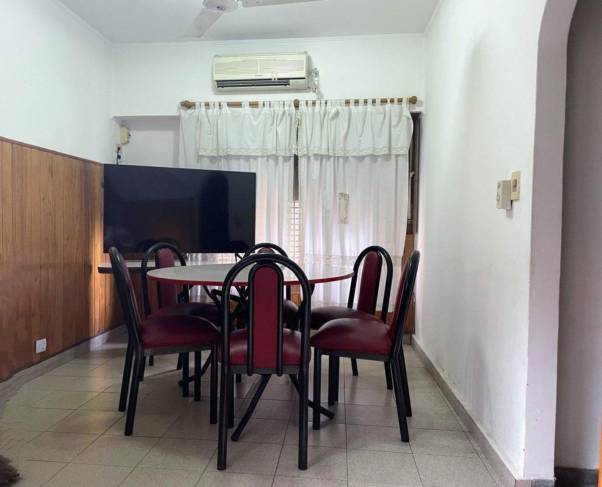 Foto de VENTA CASA VILLA TESEI 4 AMBIENTES APTA CREDITO, imagen 2