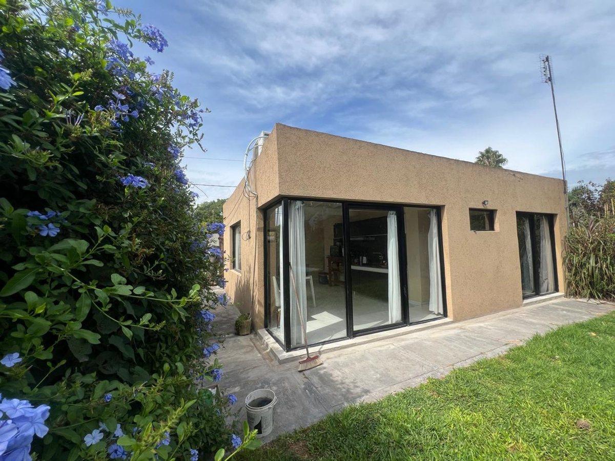 Foto de VENTA CASA 3 AMBIENTES DE VICENZO GRANDE PILAR, imagen 1