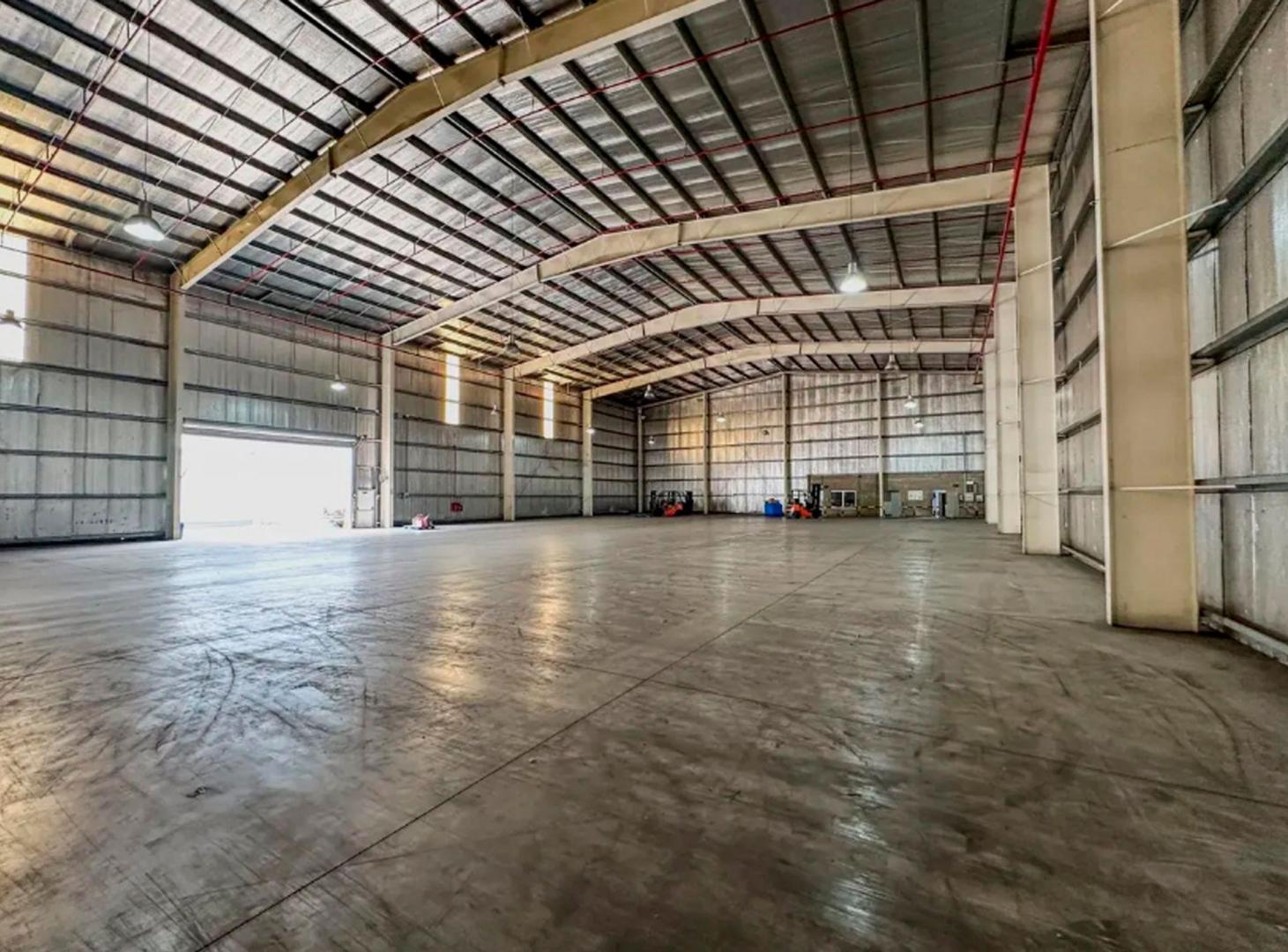 Foto de ALQUILER NAVE INDUSTRIAL 3300M2 PQUE IND DEL OESTE, imagen 1
