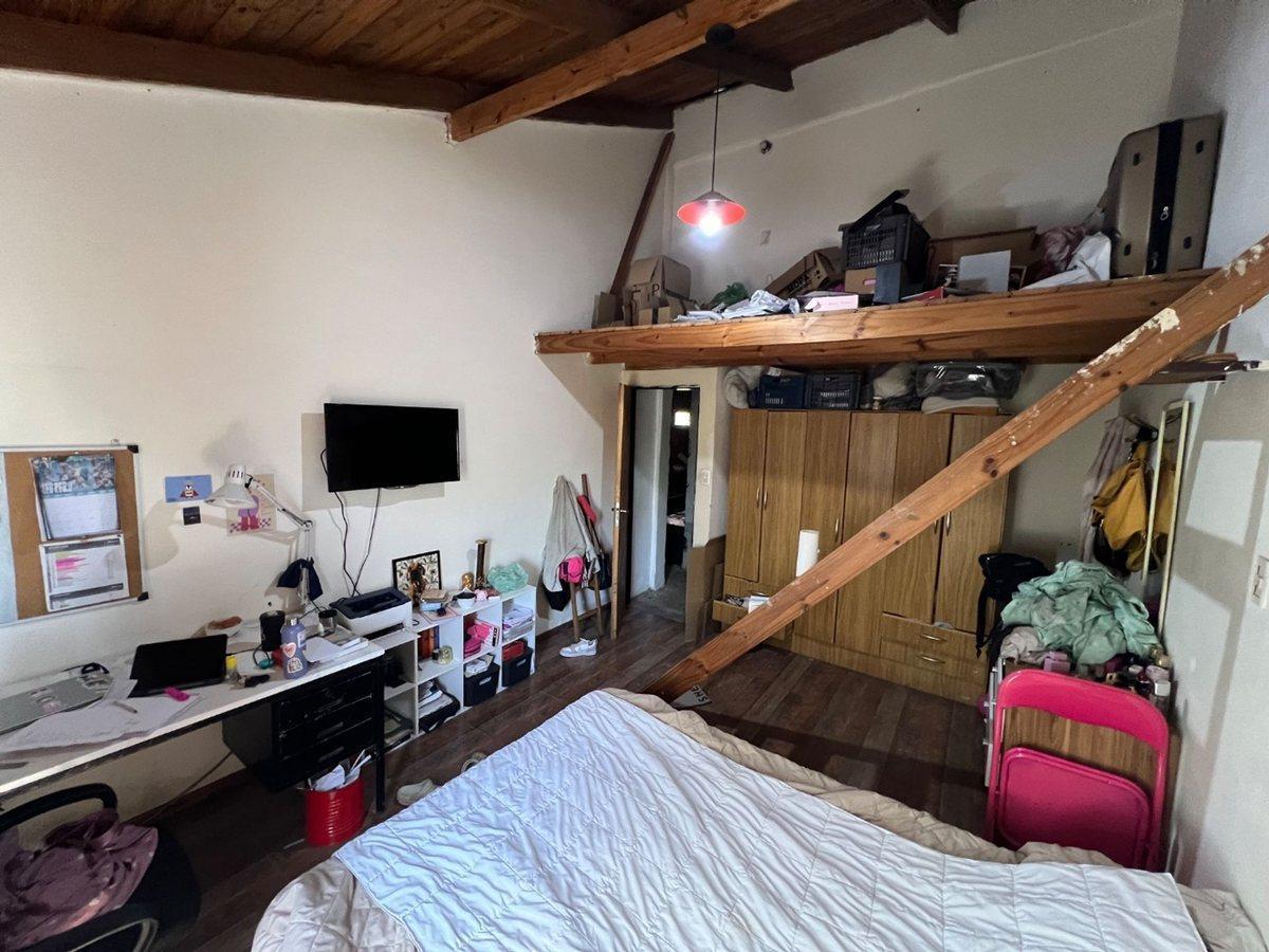 Foto de VENTA CASA 5 AMB CON PILETA - ITUZAINGO, imagen 5
