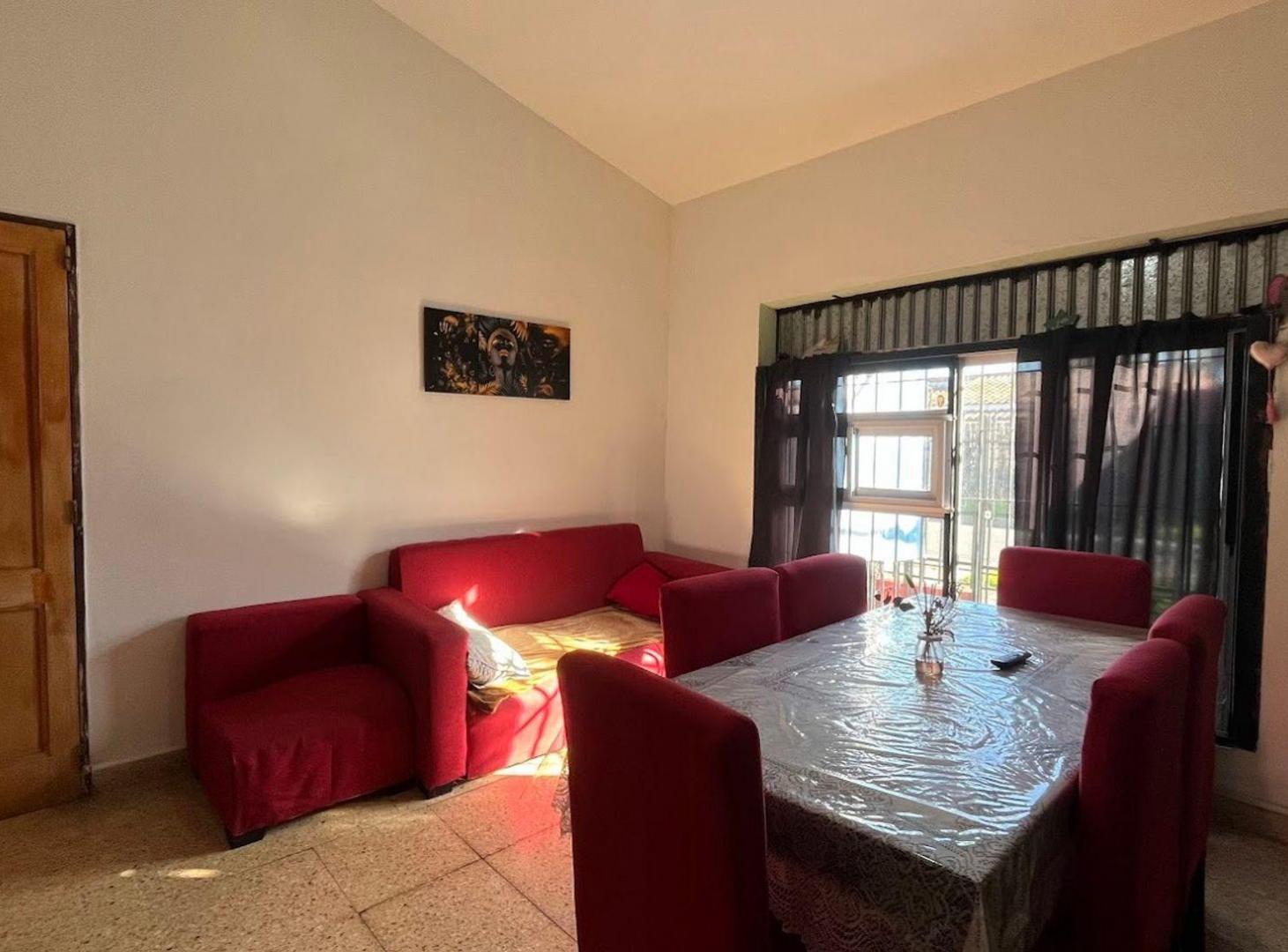 Foto de CASA 3 AMBIENTES VENTA VILLA TESEI, imagen 2