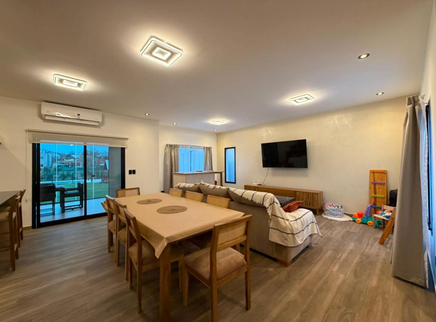 Foto de VENTA CASA 4 AMBIENTES EN PILAR DEL ESTE, imagen 3