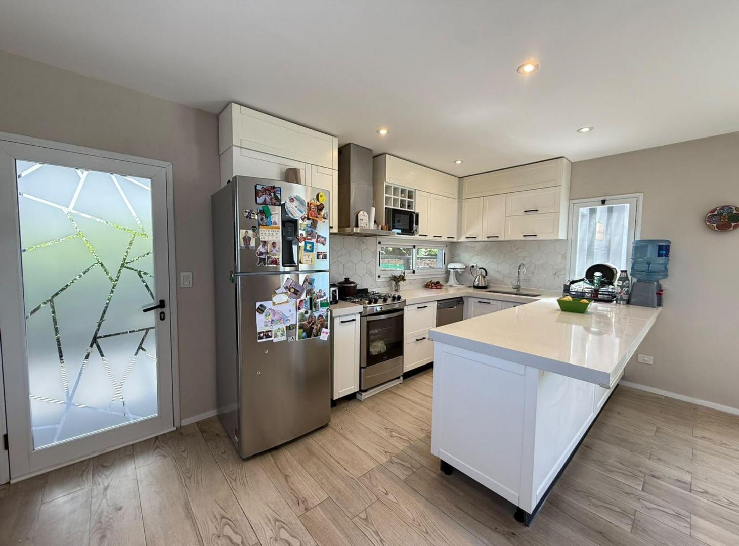 Foto de VENTA CASA 5 AMB. CENTRAL BARRIO SAN RAMON. PILAR, imagen 4