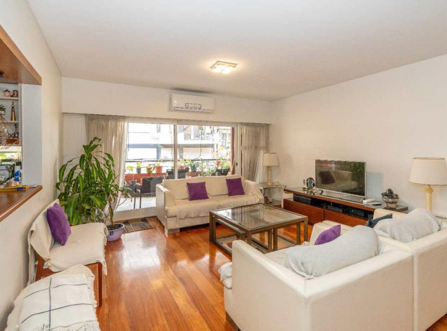 Foto de VENTA DEPARTAMENTO 3 AMBIENTES BALCON REFACCIONADO, imagen 2