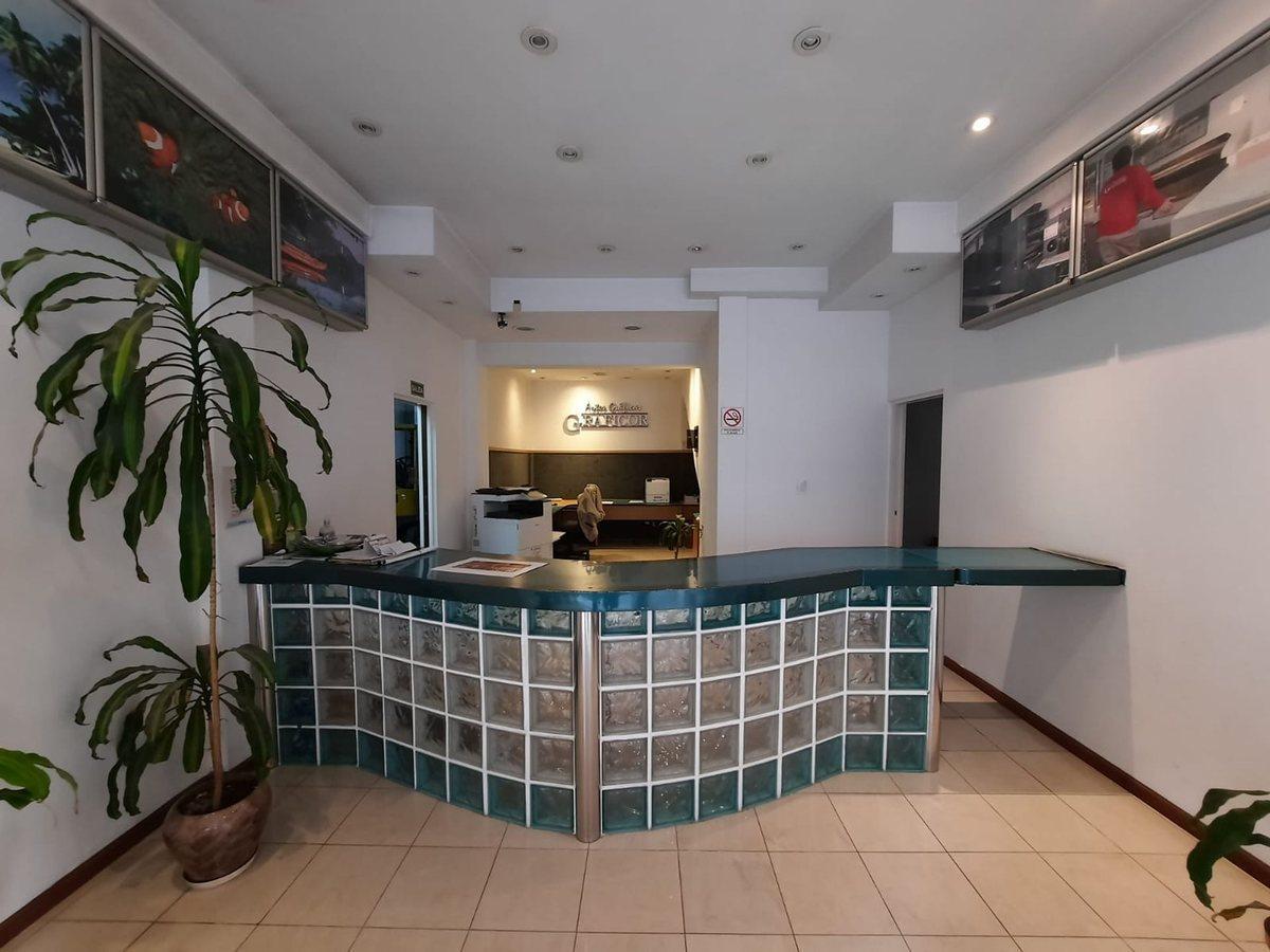 Foto de Venta Galpon con local y oficinas Vicente Lopez, imagen 5