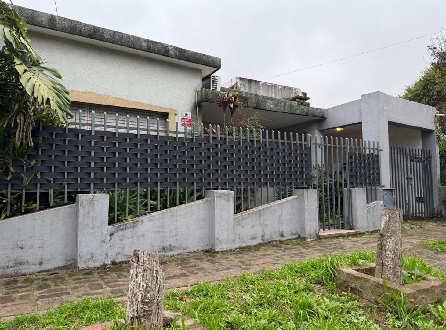 Foto de VENTA CASA 3 AMB CON PATIO LUZURIAGA APTO CREDITO, imagen 5